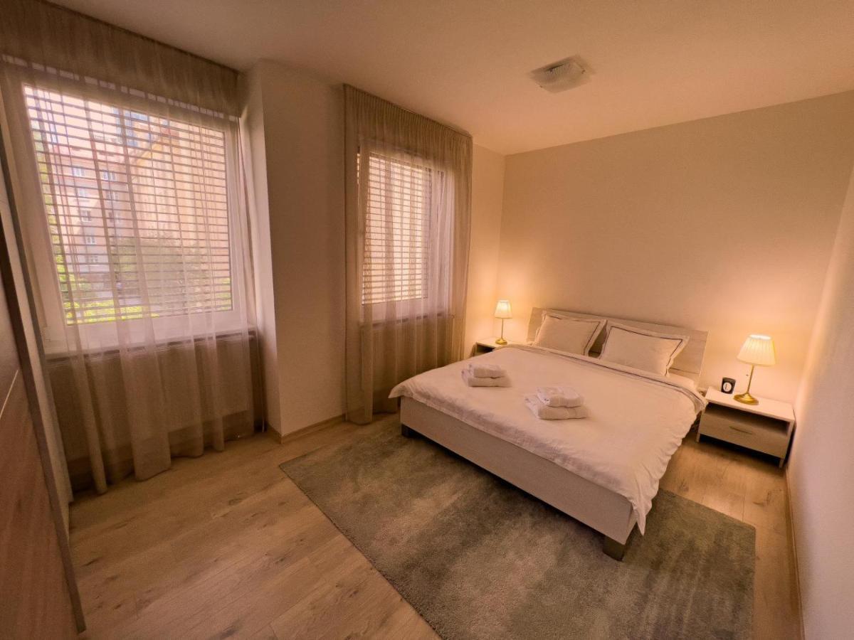 ברטיסלאבה Elegant Escape Apartment I - City Centre מראה חיצוני תמונה