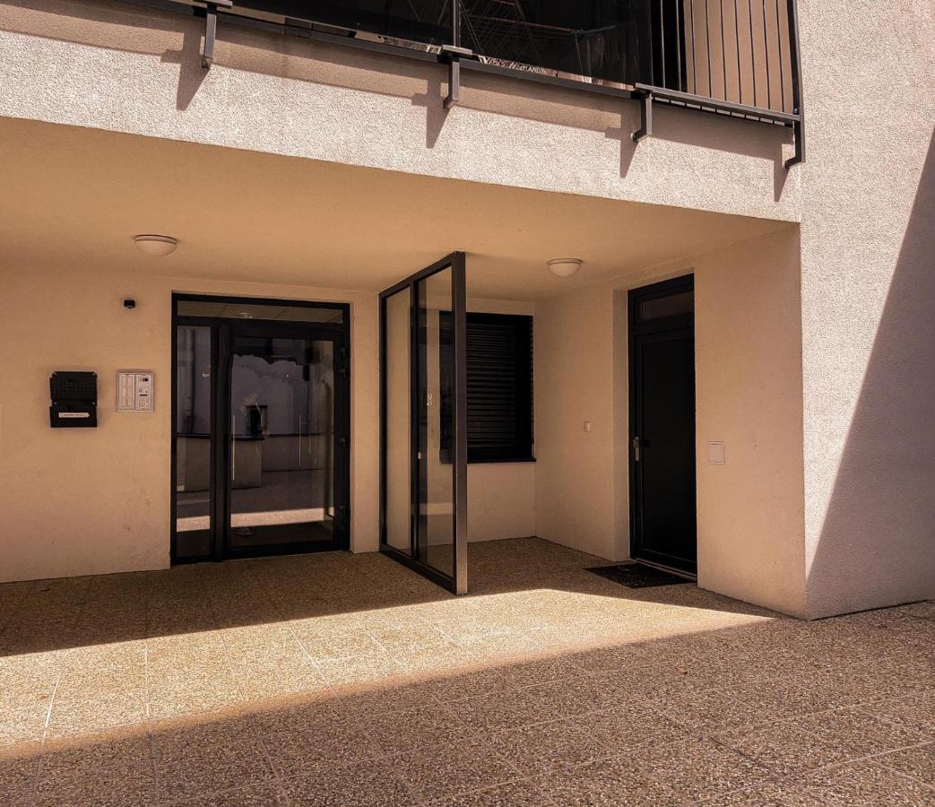 ברטיסלאבה Elegant Escape Apartment I - City Centre מראה חיצוני תמונה