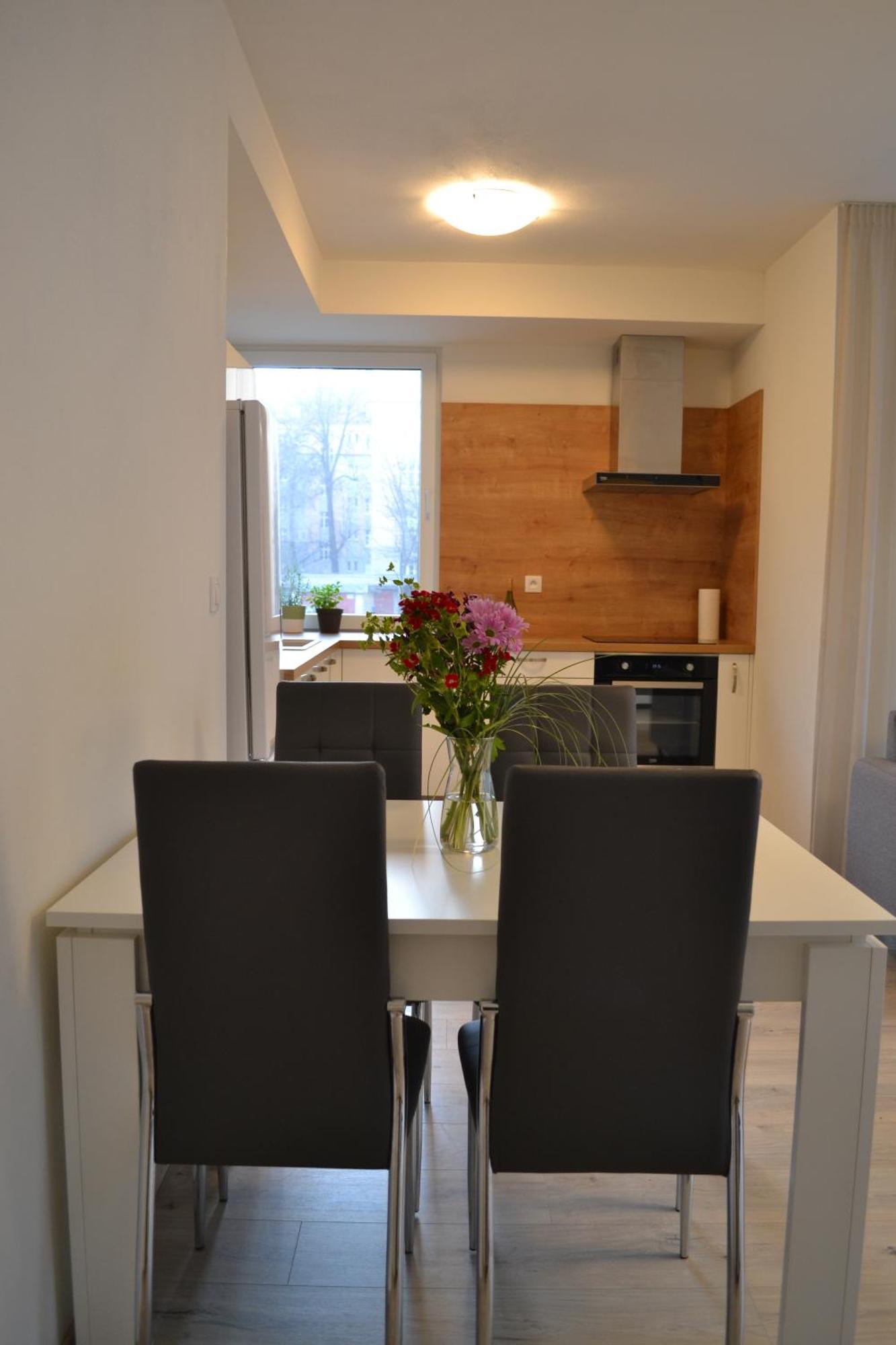 ברטיסלאבה Elegant Escape Apartment I - City Centre מראה חיצוני תמונה